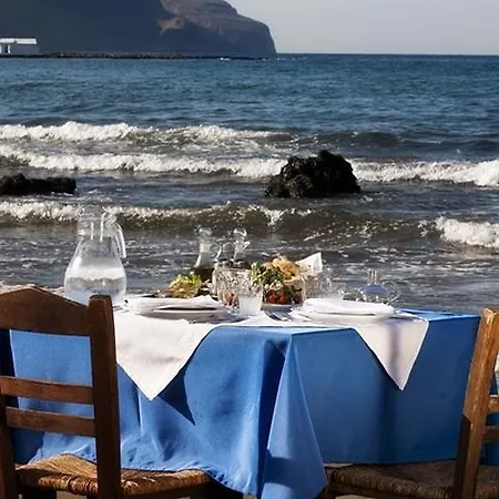 Golden Bay Sea Hotell 2*