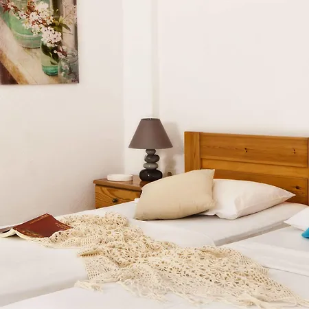 Hotell Golden Bay Sea 2*